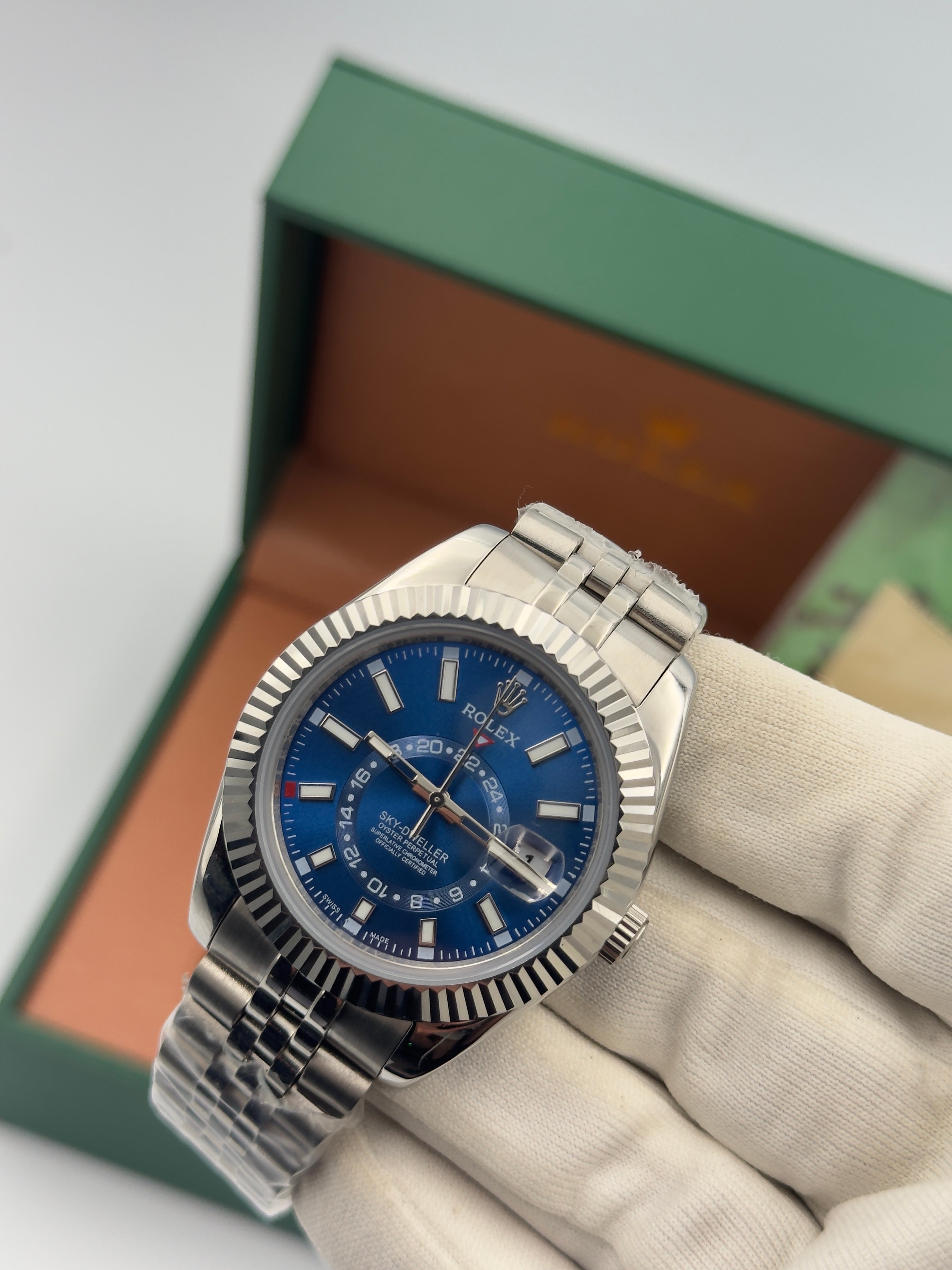 Rolex Sky-Dweller – 42mm, blue dial, fluted bezel, oyster bracelet, stainless steel – ref 326934 – image 1