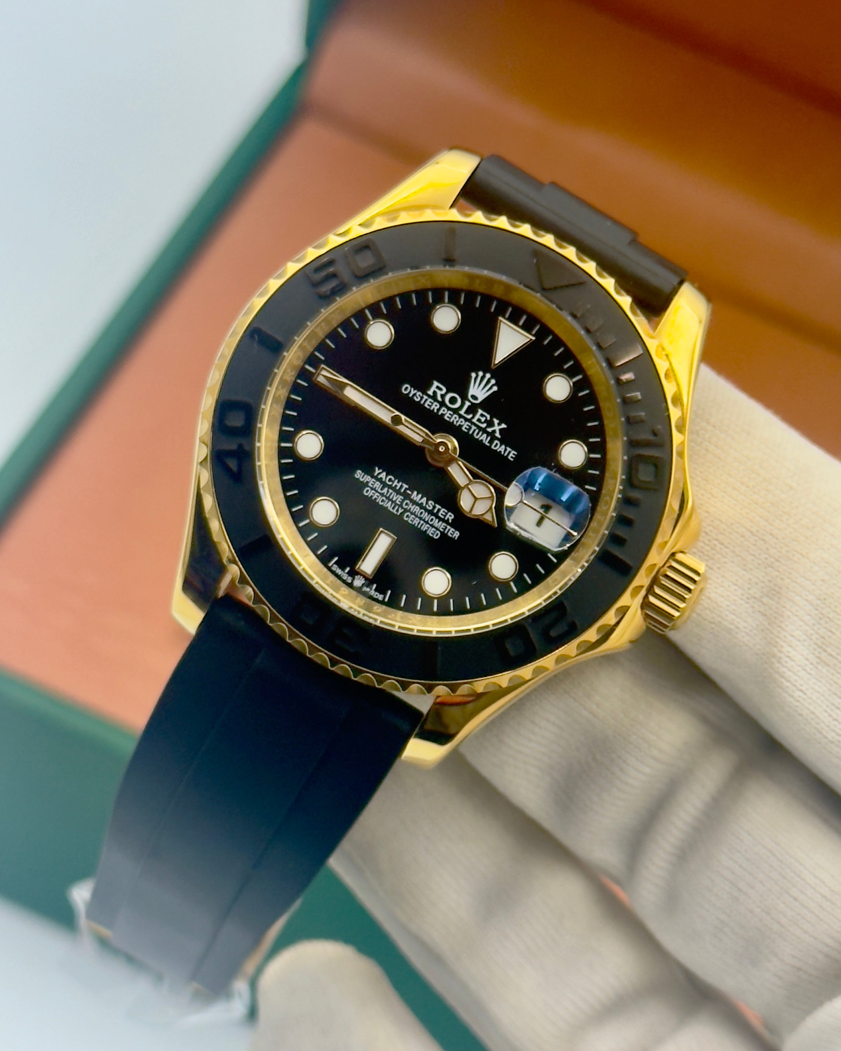 Rolex Yacht-Master – 40mm, black dial, cerachrom bezel, oyster bracelet, yellow gold – ref 126618LB – image 1